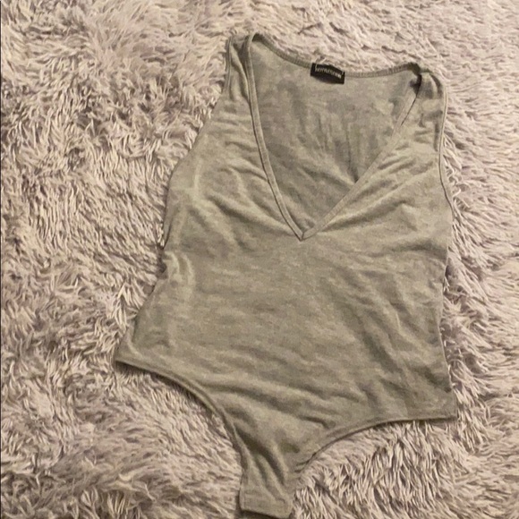 PrettyLittleThing Tops - Pretty little thing plunge neck thing bodysuit